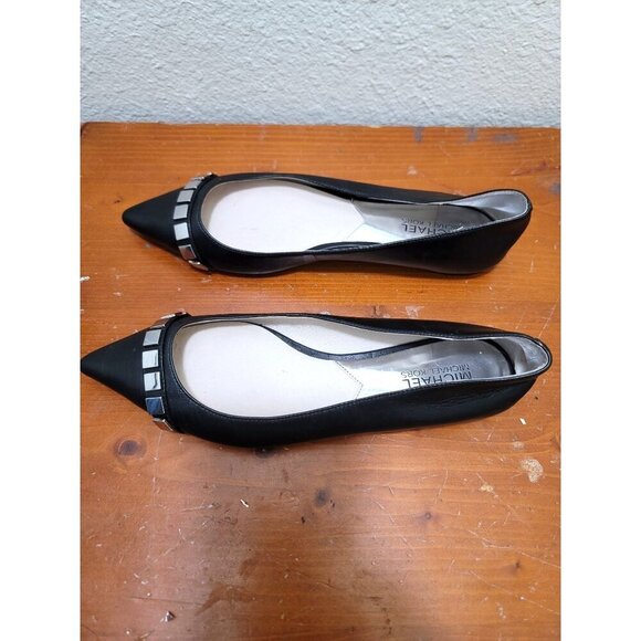 Michael Kors Black Leather Flats With Studded Detail Size 7M - Picture 4 of 10